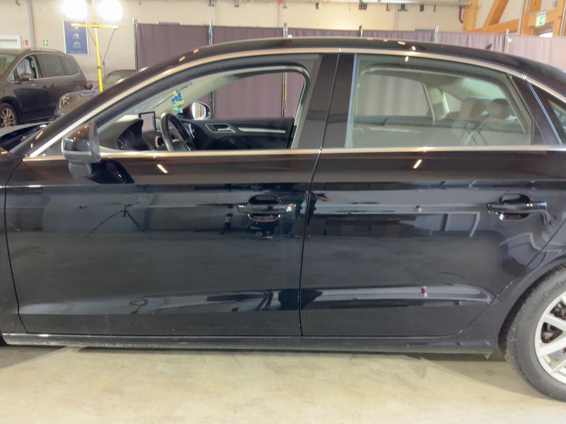 Audi A3 Limousine 2.0 TDI quattro Ambition 2015 – снимка 4