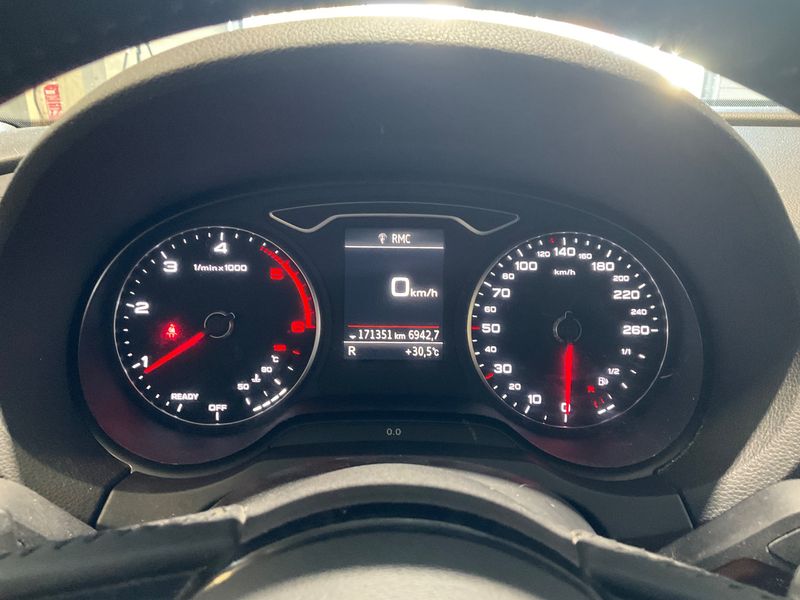Audi A3 Sportback 1.6 TDI Business Line 2018 – снимка 18