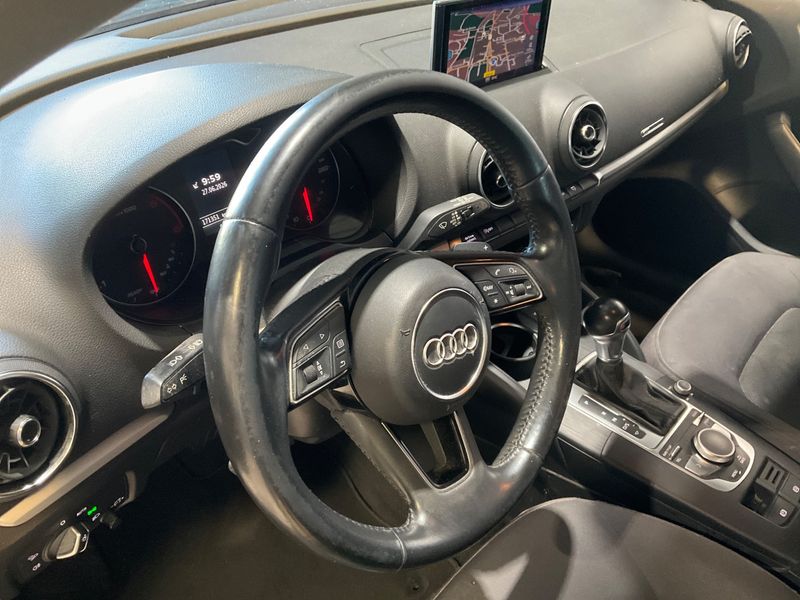 Audi A3 Sportback 1.6 TDI Business Line 2018 – снимка 23