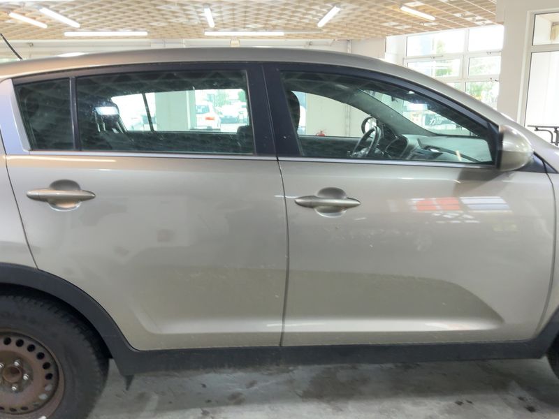 Kia Sportage 1.7 CRDi Cool 2WD 2013 – снимка 10
