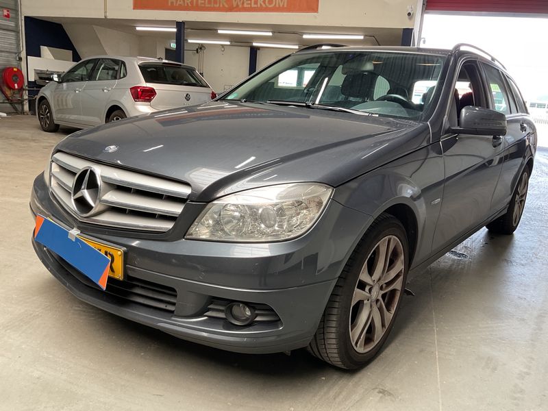 Mercedes-Benz C-Klasse C 220 CDI T BlueEfficiency Classic 2010