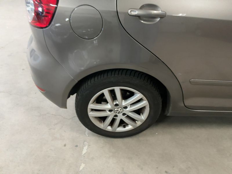 Volkswagen Golf VI Plus 1.6 TDI Highline 2011 – снимка 19