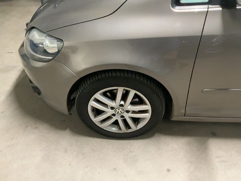 Volkswagen Golf VI Plus 1.6 TDI Highline 2011 – снимка 17