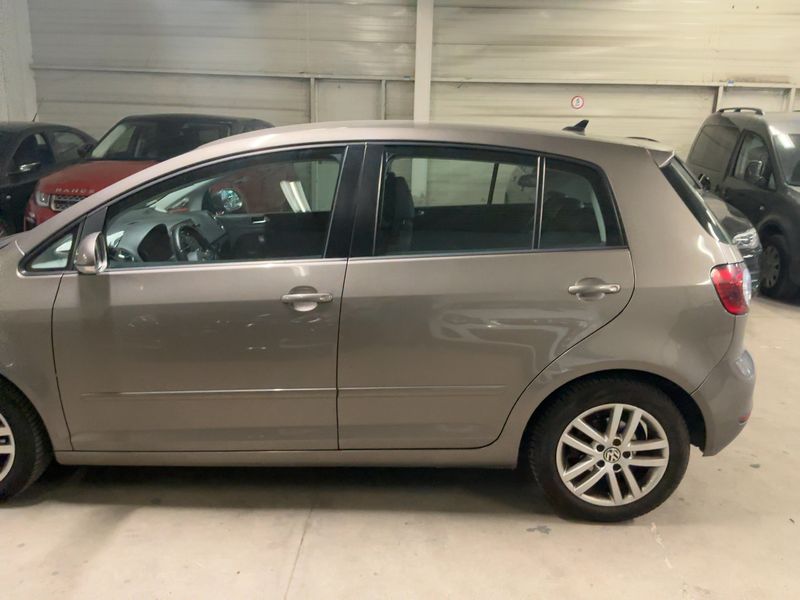 Volkswagen Golf VI Plus 1.6 TDI Highline 2011 – снимка 4