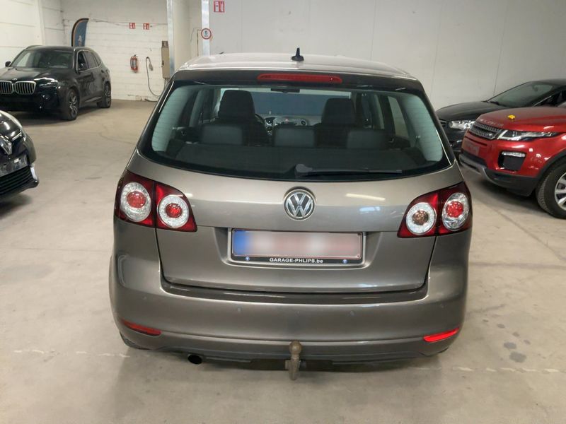 Volkswagen Golf VI Plus 1.6 TDI Highline 2011 – снимка 5