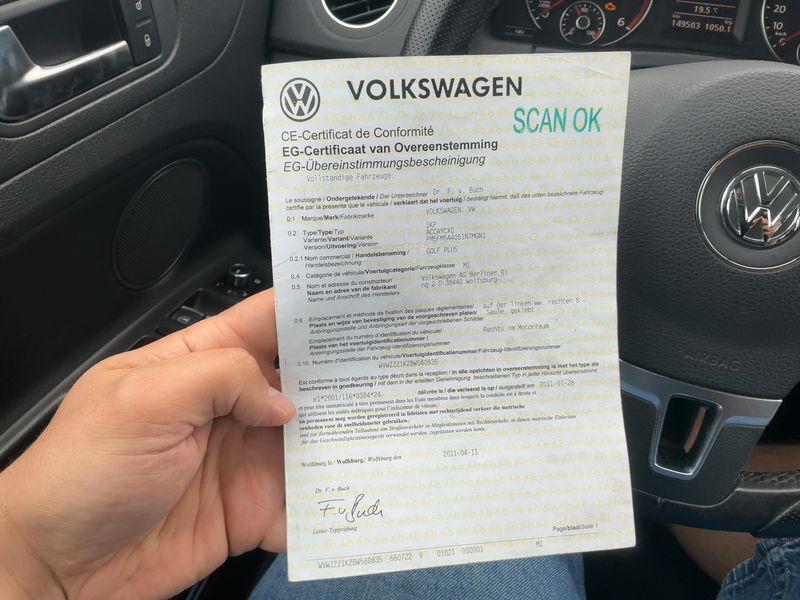Volkswagen Golf VI Plus 1.6 TDI Highline 2011 – снимка 21