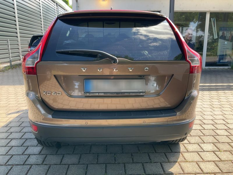 Volvo XC60 2.0 D4 Edition PRO 2WD 2013 – снимка 7