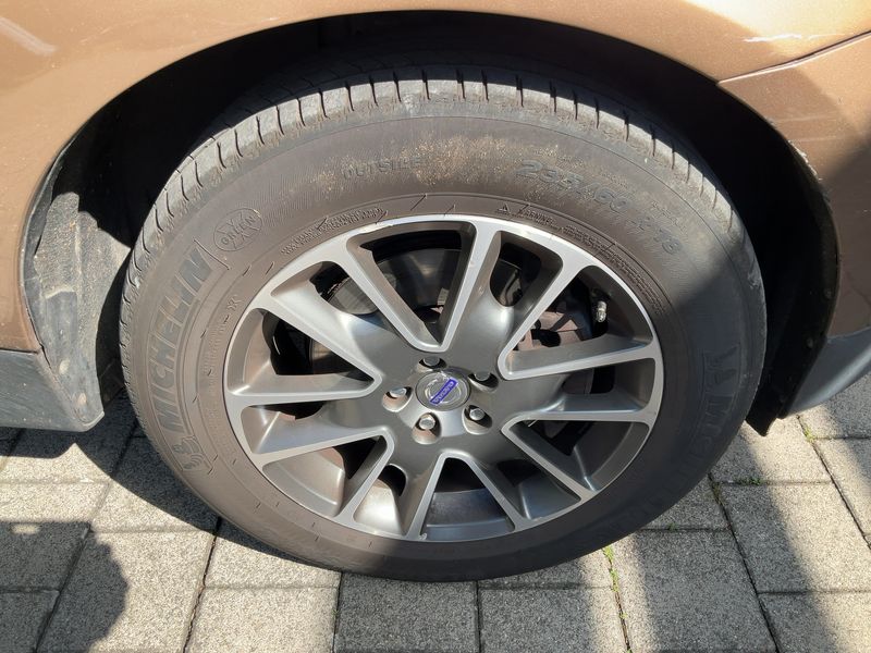 Volvo XC60 2.0 D4 Edition PRO 2WD 2013 – снимка 11