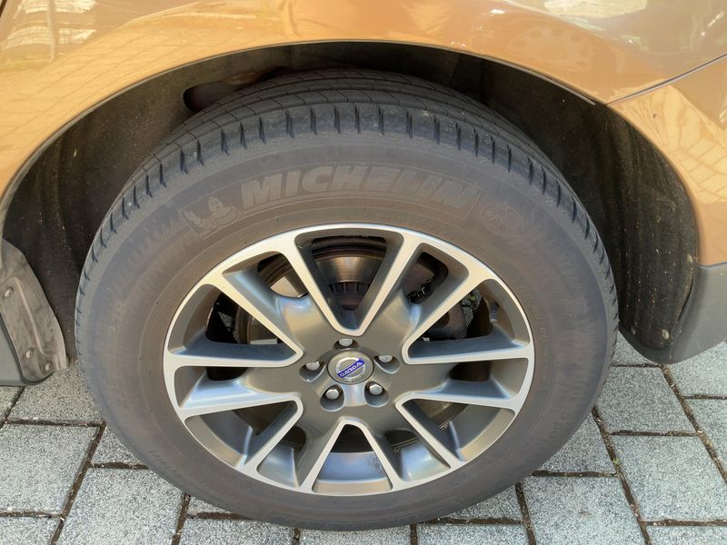 Volvo XC60 2.0 D4 Edition PRO 2WD 2013 – снимка 5