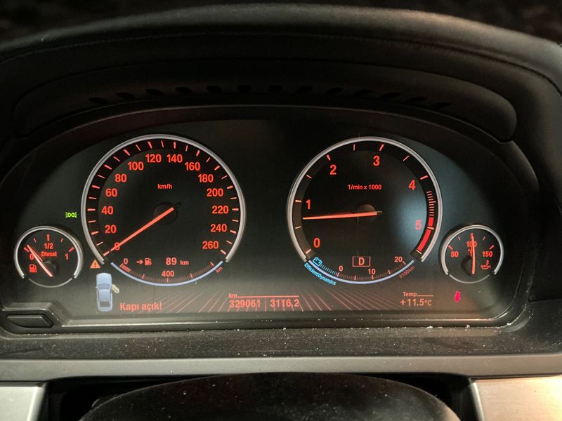 BMW 7er 730d 2011 – снимка 18