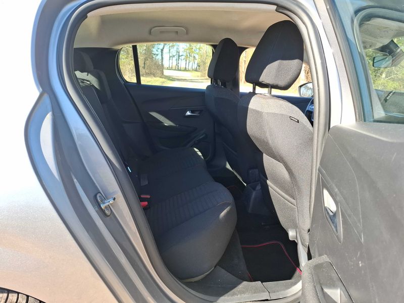Peugeot 208 1.2 PureTech Active Business 2020 – снимка 14