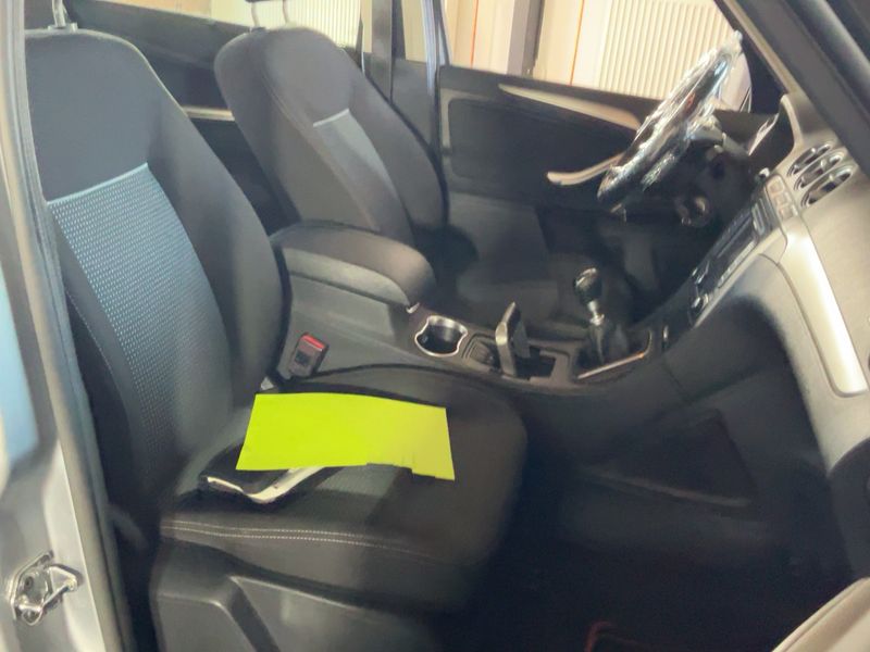 Ford Galaxy 1.6 TDCi Business Edition 2014 – снимка 17