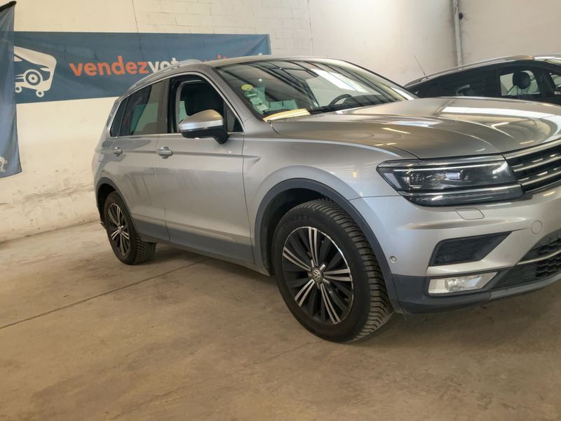 Volkswagen Tiguan 2.0 TDI Carat Edition 4Motion BlueMotion Tech 2016 – снимка 12
