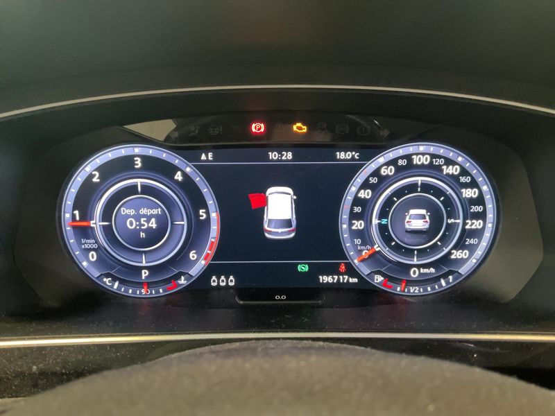Volkswagen Tiguan 2.0 TDI Carat Edition 4Motion BlueMotion Tech 2016 – снимка 18