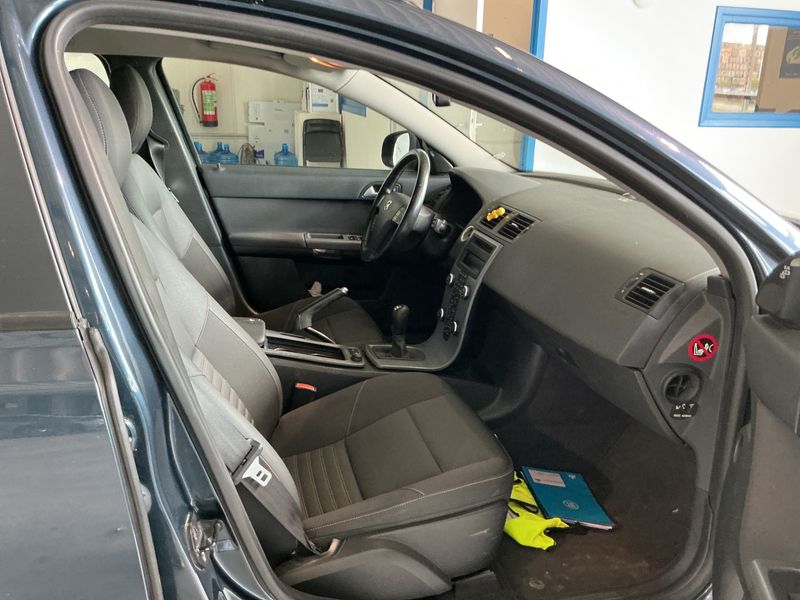 Volvo V50 1.6 DRIVe Kinetic 2010 – снимка 3