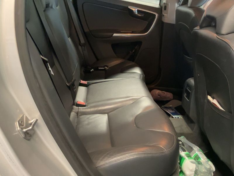 Volvo XC60 2.4 D4 Momentum AWD 2014 – снимка 19