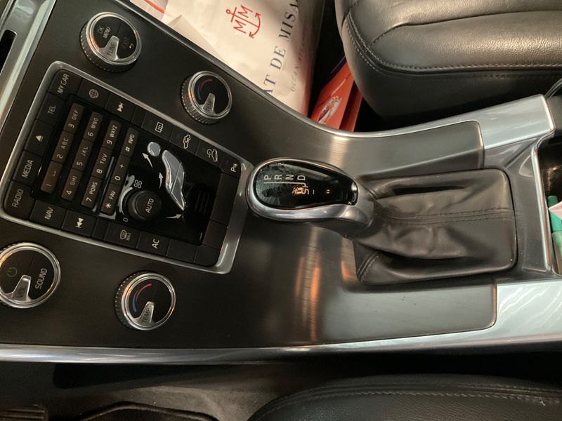 Volvo XC60 2.4 D4 Momentum AWD 2014 – снимка 23