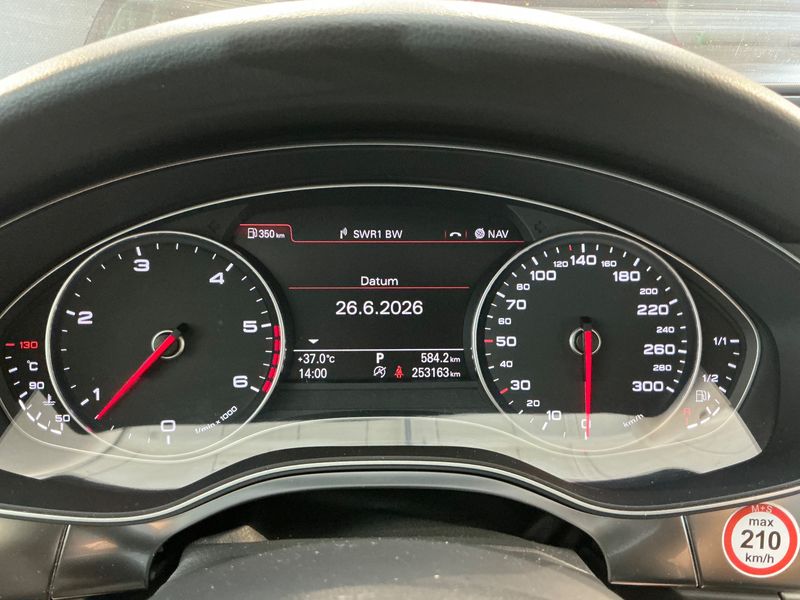Audi A6 3.0 V6 TDI quattro 2012 – снимка 19