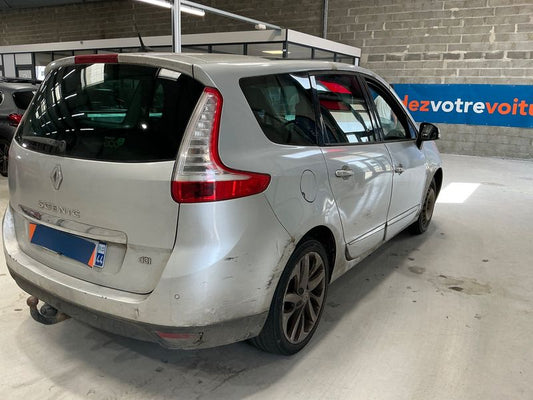 Renault Grand Scenic 1.6 dCi Privilege 2012 – снимка 2