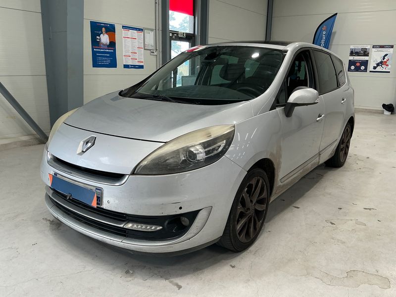 Renault Grand Scenic 1.6 dCi Privilege 2012 – снимка 1