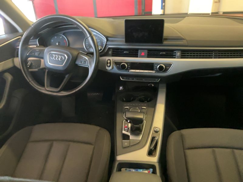 Audi A4 35 TDI 2019 – снимка 17