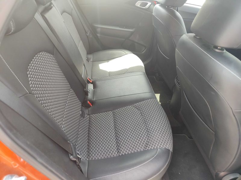Kia XCeed 1.0 TGDI Tech 2022 – снимка 14