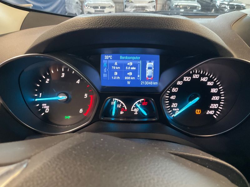 Ford Kuga 2.0 TDCi Titanium 2014 – снимка 18