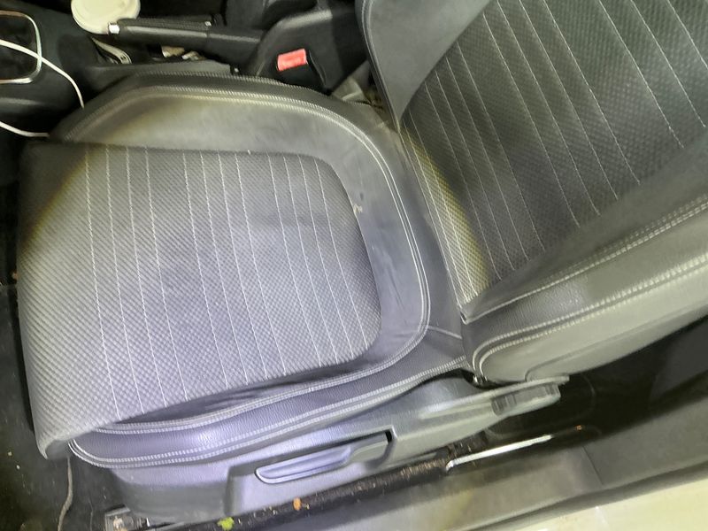 Volkswagen Scirocco 1.4 TSI 2010 – снимка 32