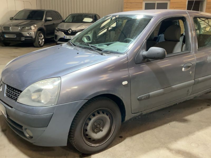 Renault Clio 1.5 dCi Authentique 2006 – снимка 2
