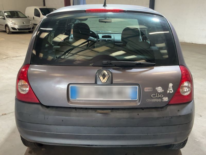 Renault Clio 1.5 dCi Authentique 2006 – снимка 7