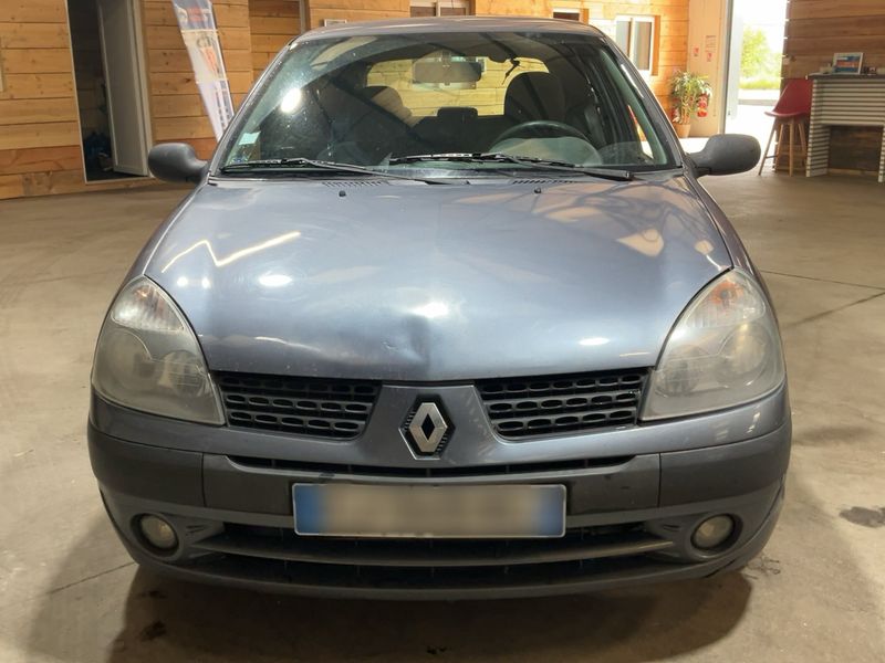 Renault Clio 1.5 dCi Authentique 2006 – снимка 14