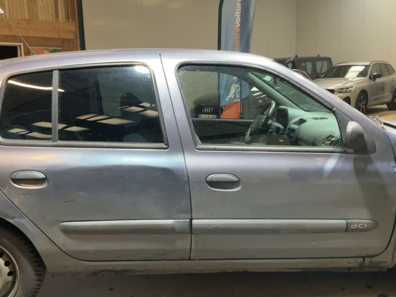 Renault Clio 1.5 dCi Authentique 2006 – снимка 10