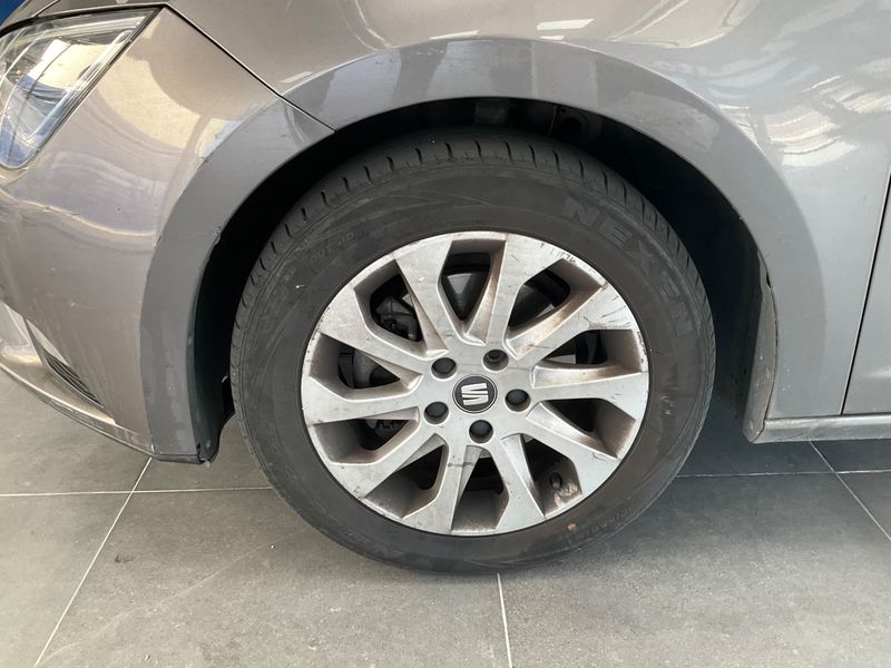 Seat Leon 1.6 TDI Style 2014 – снимка 3