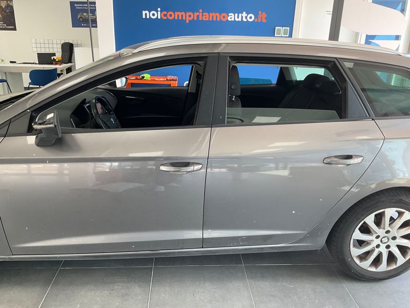 Seat Leon 1.6 TDI Style 2014 – снимка 4