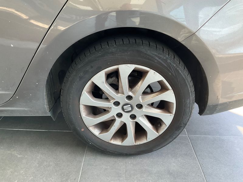 Seat Leon 1.6 TDI Style 2014 – снимка 5