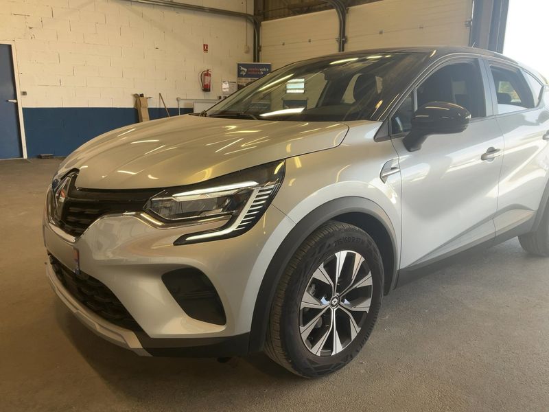 Renault Captur 1.0 TCe Evolution 2022 – снимка 2