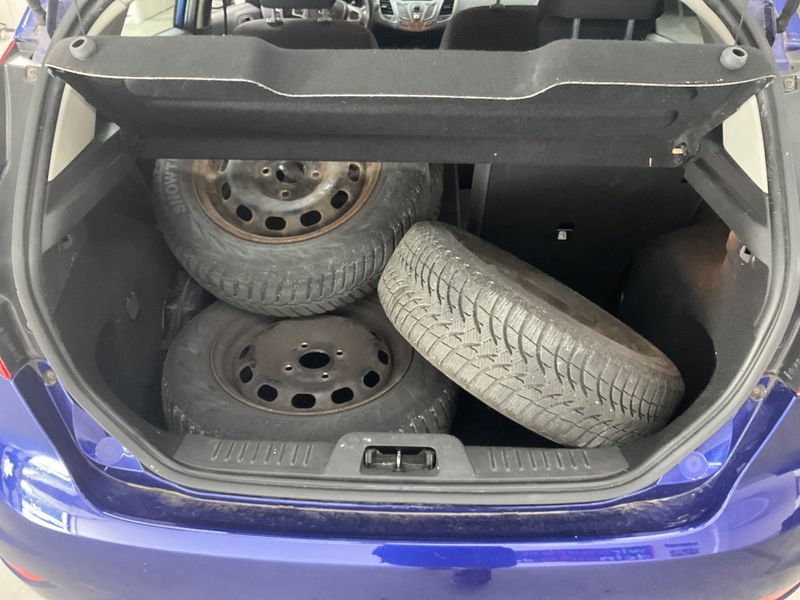 Ford Fiesta 1.6 TDCi SYNC Edition 2014 – снимка 15