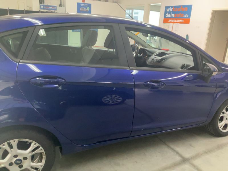 Ford Fiesta 1.6 TDCi SYNC Edition 2014 – снимка 10