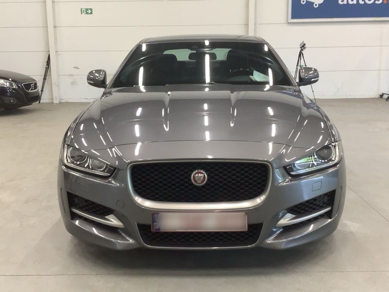 Jaguar XE 20d R-Sport 2018 – снимка 14
