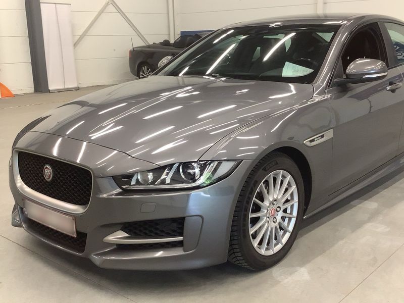 Jaguar XE 20d R-Sport 2018 – снимка 2