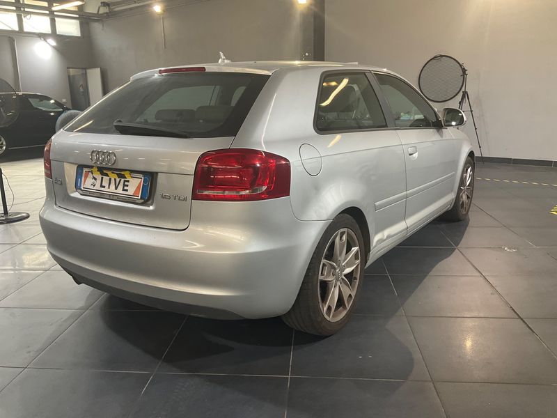 Audi A3 1.6 TDI Ambition 2014 – снимка 2