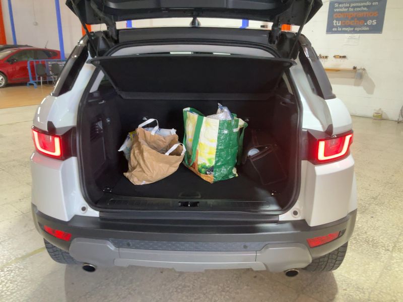 Land Rover Evoque 2.0 Td4 SE 2018 – снимка 15