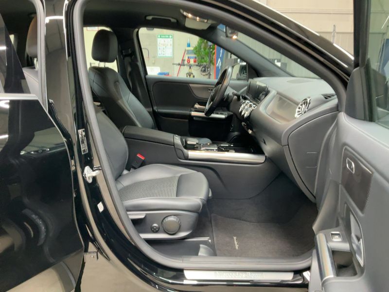 Mercedes-Benz GLA-Klasse GLA 200 d Progressive 2020 – снимка 17