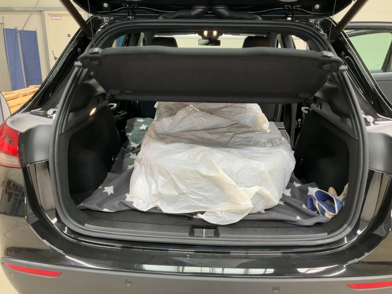 Mercedes-Benz GLA-Klasse GLA 200 d Progressive 2020 – снимка 16