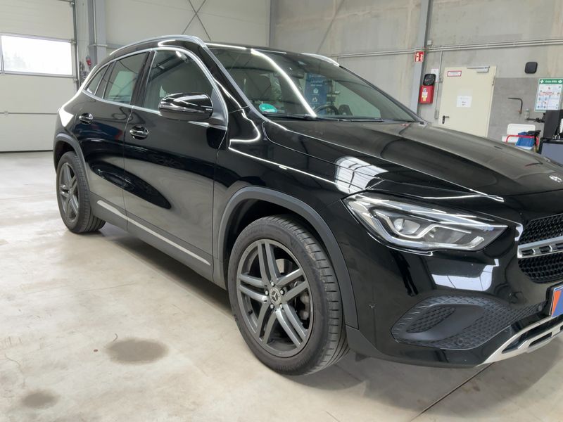 Mercedes-Benz GLA-Klasse GLA 200 d Progressive 2020 – снимка 12