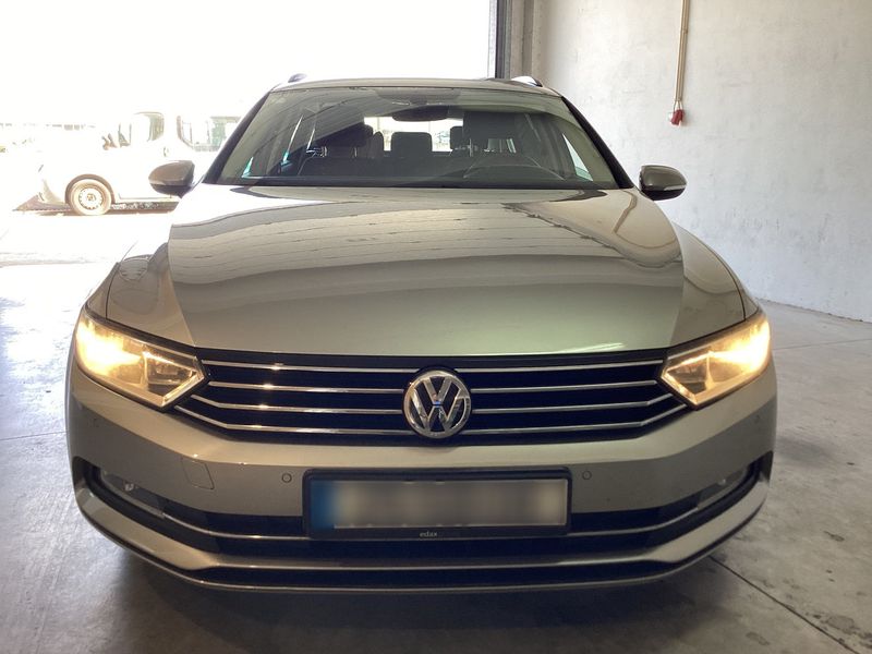 Volkswagen Passat 1.6 TDI Advance BlueMotion Tech 2016 – снимка 14