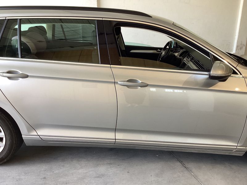 Volkswagen Passat 1.6 TDI Advance BlueMotion Tech 2016 – снимка 10