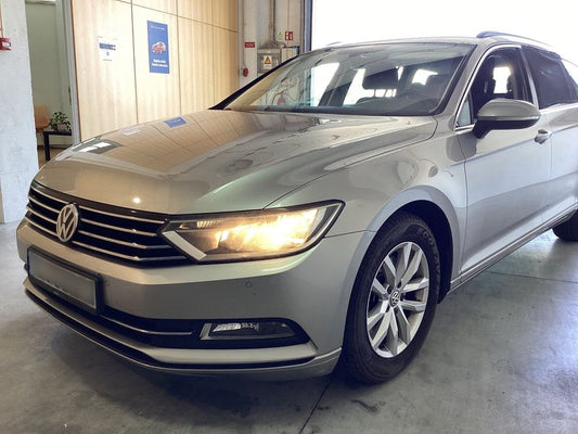 Volkswagen Passat 1.6 TDI Advance BlueMotion Tech 2016 – снимка 2