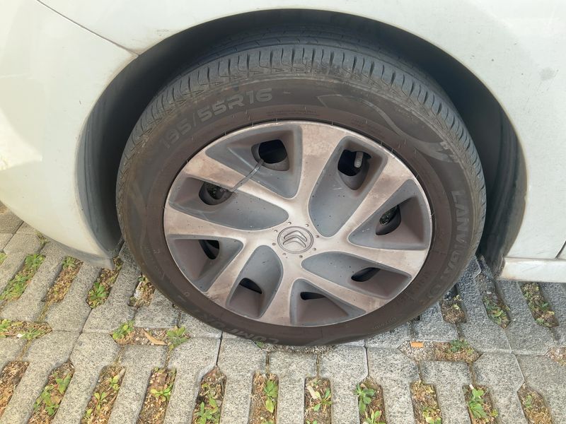Citroen C3 1.6 Blue-HDi Feel Edition 2015 – снимка 3