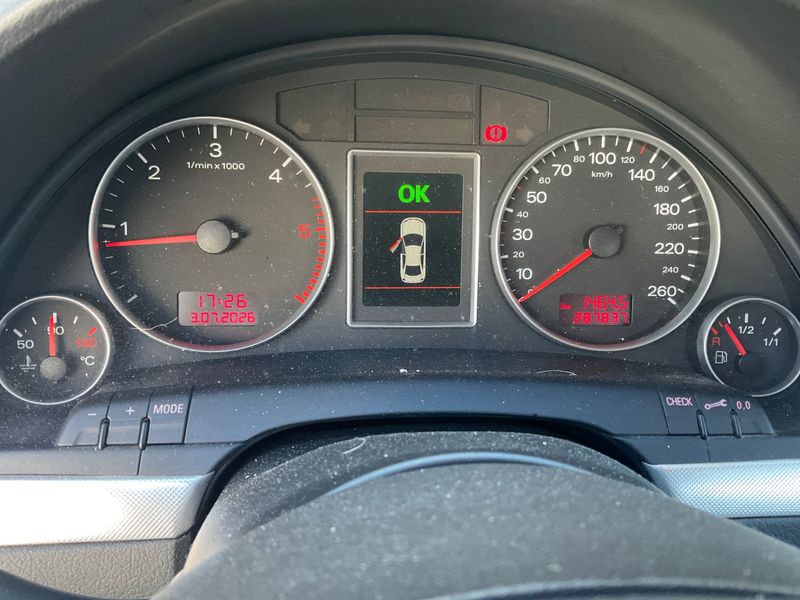 Audi A4 2.7 V6 TDI 2006 – снимка 4